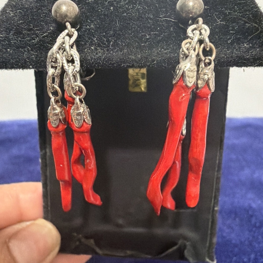 Vintage Red Chile Pepper Silver Screw Back Earrings Dangle Drop - Picture 4 of 7